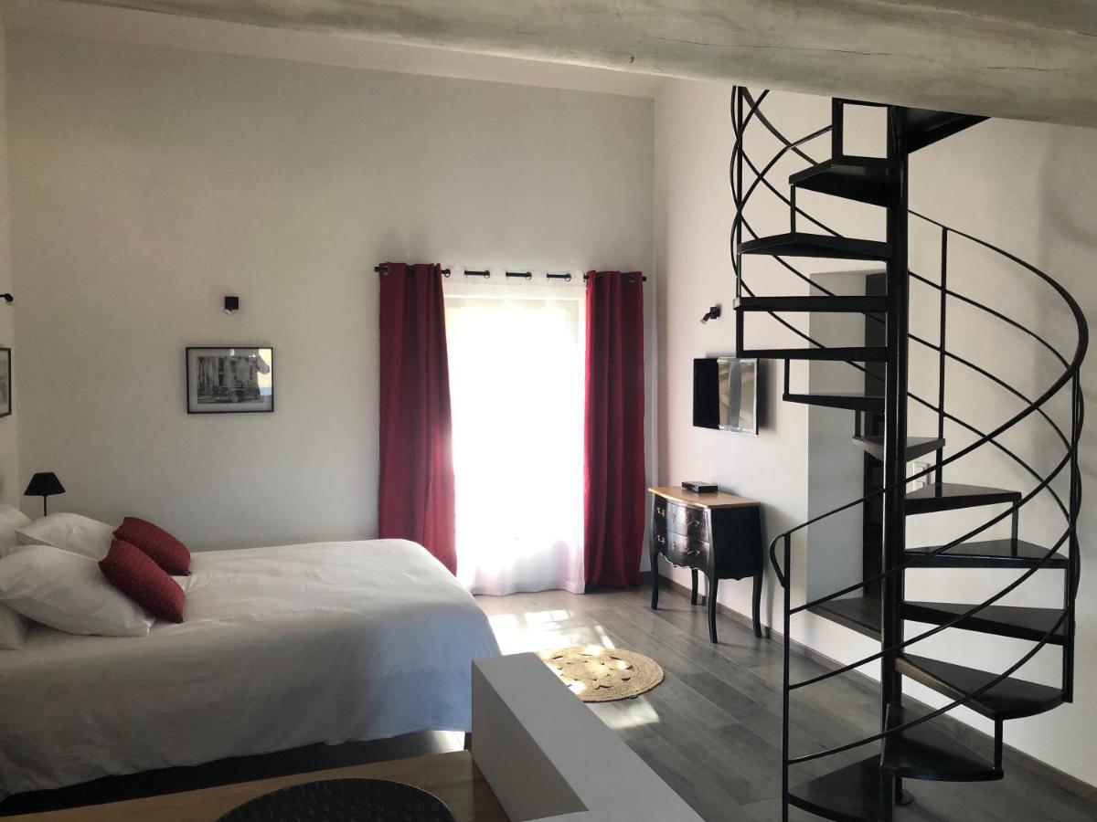 B&B Dans Mas En Pierres Robion en Luberon エクステリア 写真