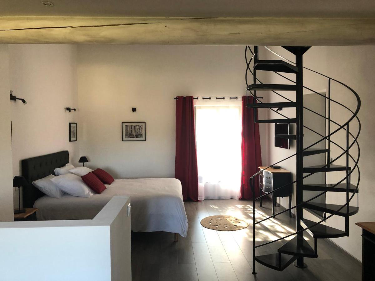 B&B Dans Mas En Pierres Robion en Luberon エクステリア 写真